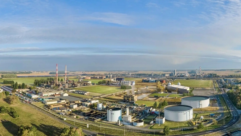 Industrial biorefinery and storage tanks used for fuel production